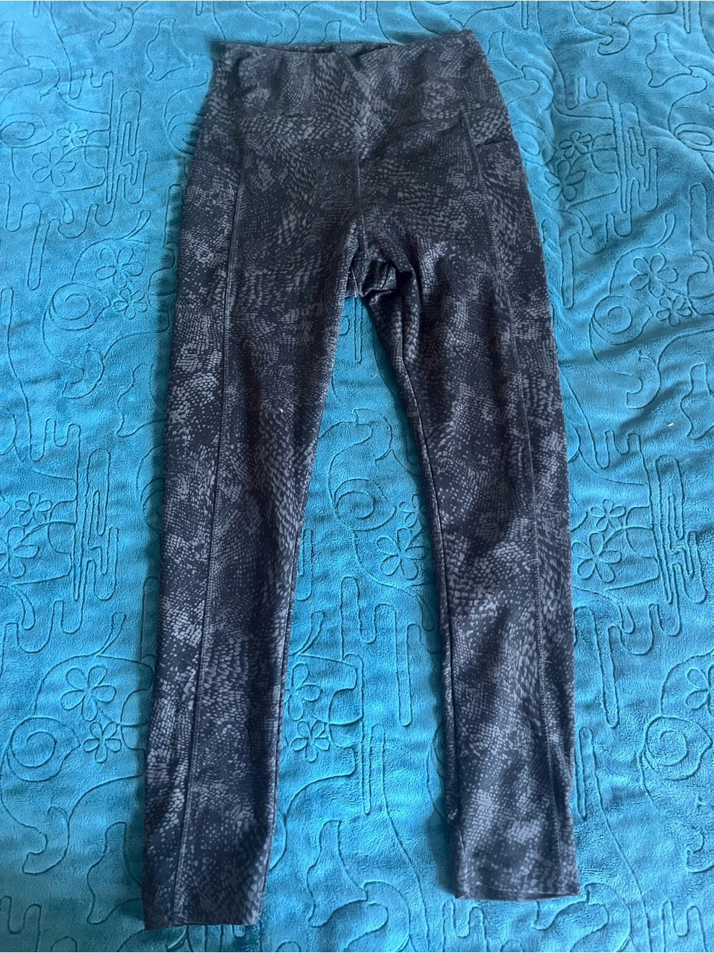 Danskin Black Subtle Printed Active Leggings